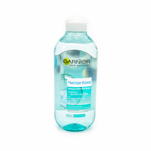 Міцелярна вода Garnier Skin Naturals Чистий шкіра для жирної чутливої шкіри схильної до появи недоліків 400 мл