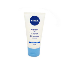 Крем освіжаючий NIVEA SPF 15 ІНТЕНСИВНЕ ЗВОЛОЖЕННЯ 50мл