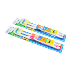 Зубна щітка ORAL-B  1+1 MAXI CLEAN 2ШТ